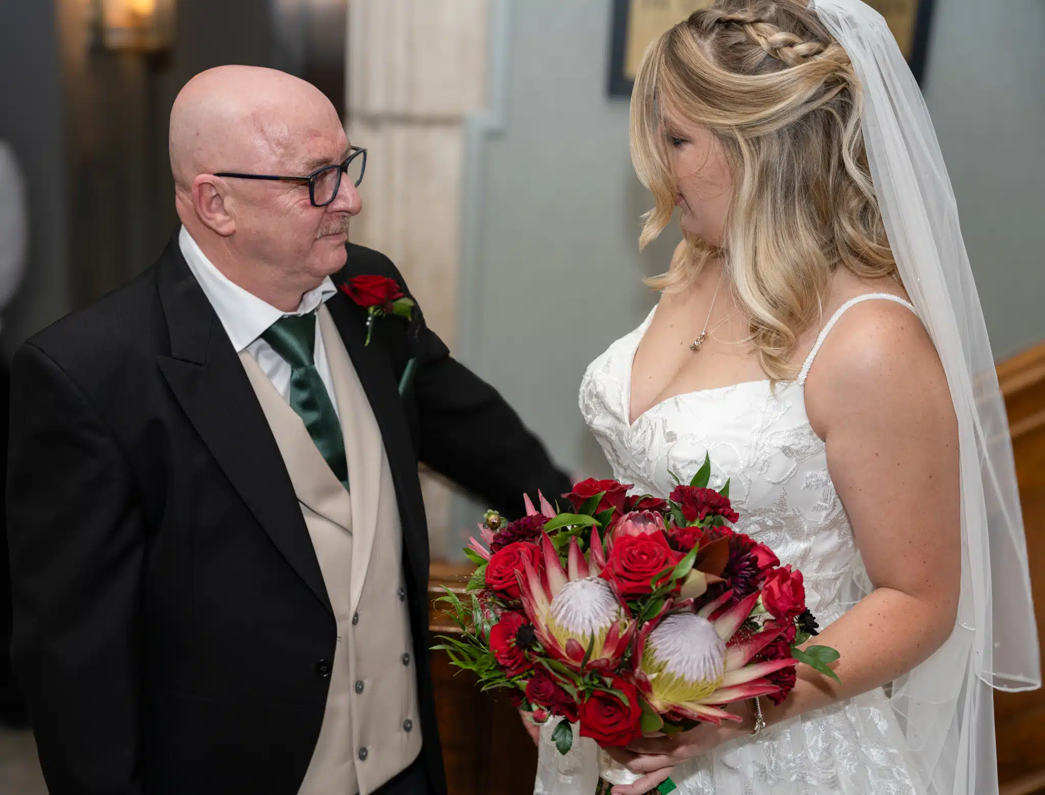 Candid laughter during wedding speeches at a Buckinghamshire manor house