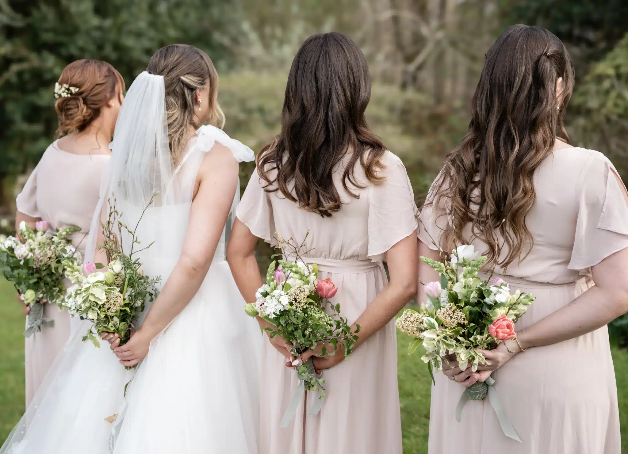 utdoor wedding ceremony at Hedsor House – Buckinghamshire wedding photographer
