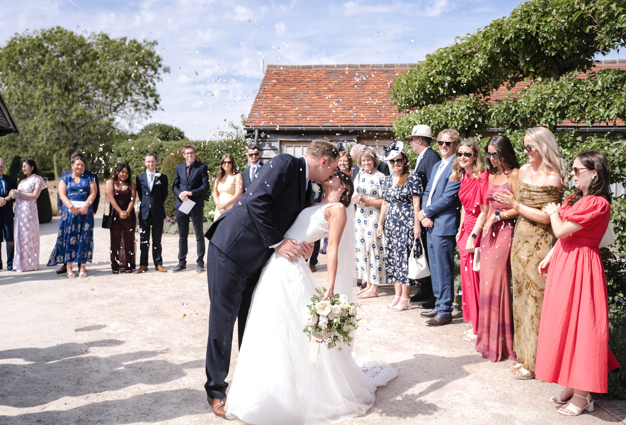 Rackleys Barn confetti shot